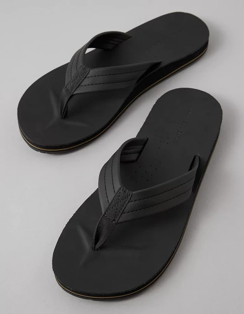 AE Men's Classic Leather Flip Flop