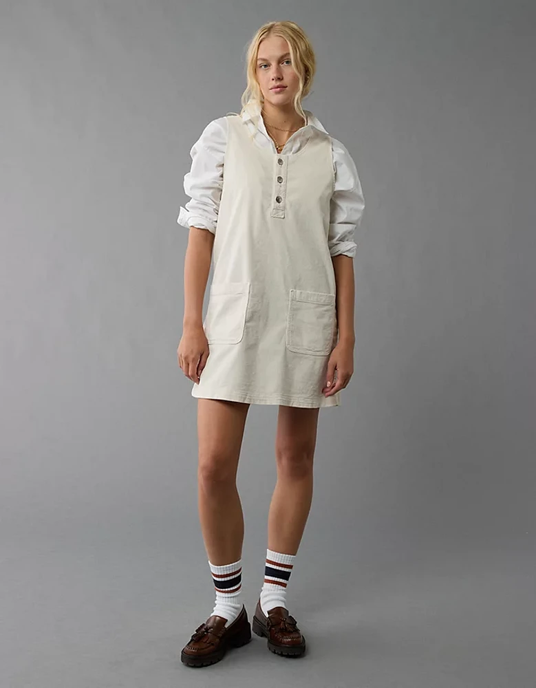 Robe tablier en velours côtelé AE