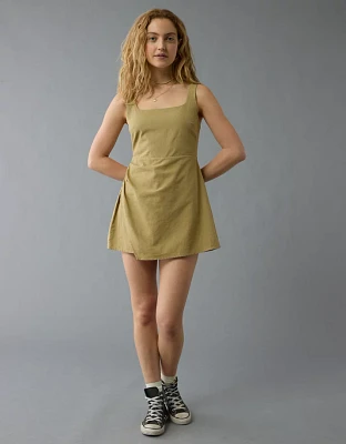 Robe-barboteuse à décolleté carré AE