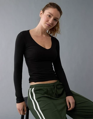 AE Soft & Sexy Long-Sleeve V-Neck T-Shirt