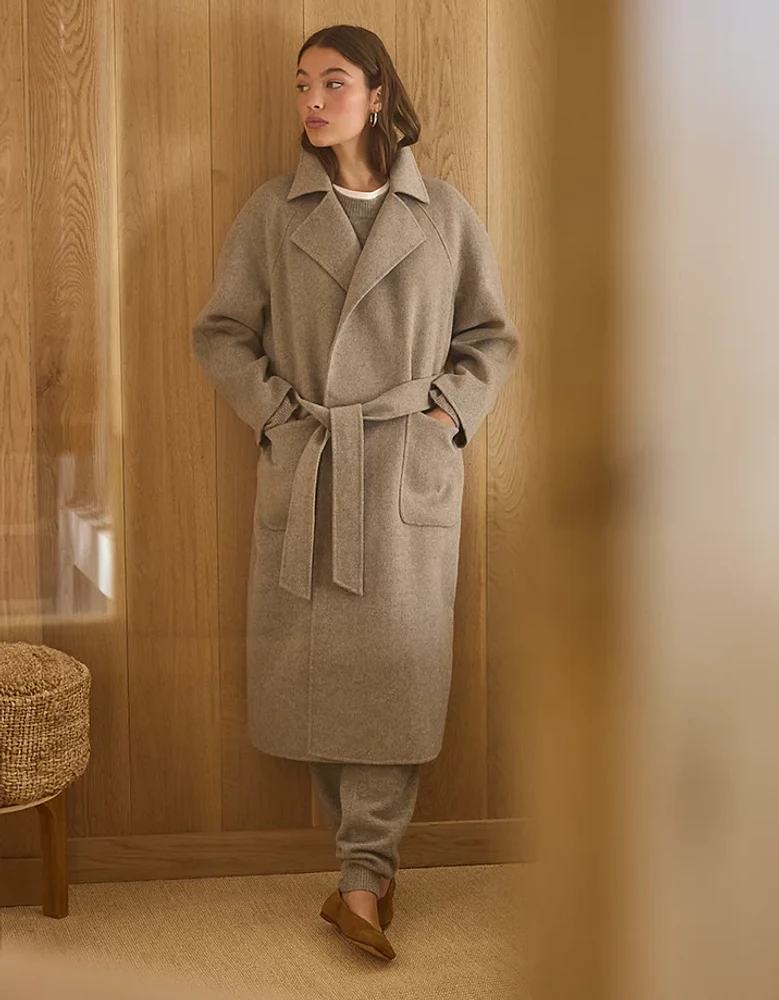 Manteau enveloppant en mélange de laine haut gamme AE77