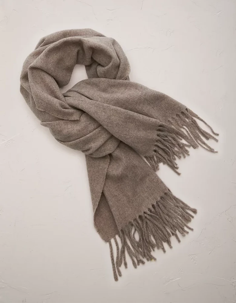 AE77 Premium Oversized Wool Scarf
