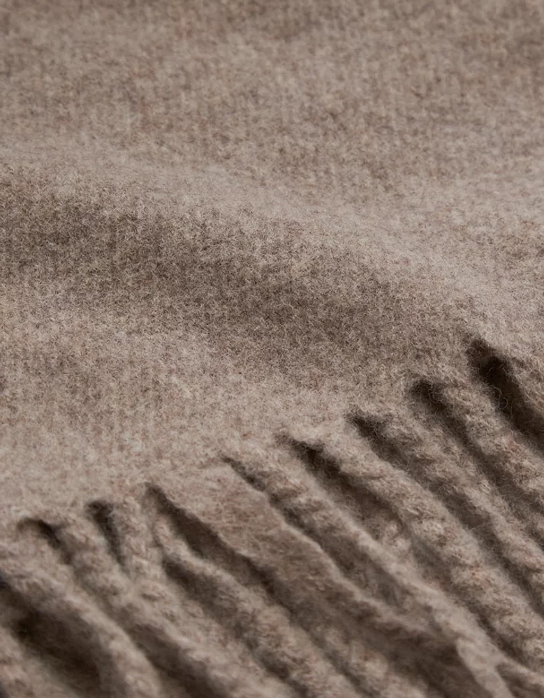 AE77 Premium Oversized Wool Scarf