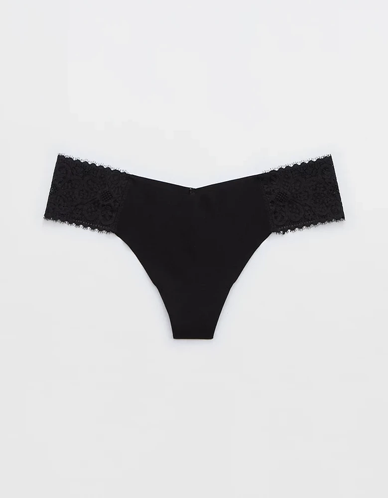 SMOOTHEZ No Show Coquette Lace Thong Underwear