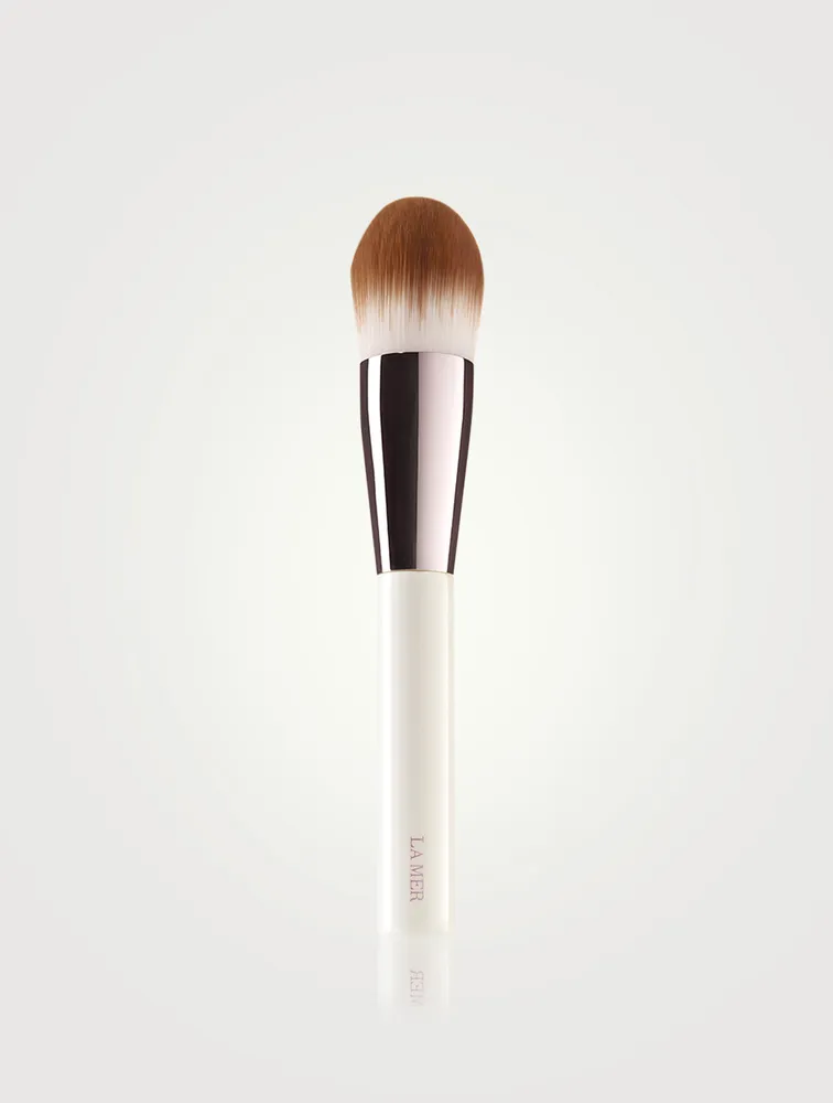 The Foundation Brush