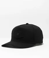 DC Reynotts 7 Black Snapback Hat