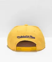 Mitchell & Ness x NBA Lakers Glow Gold Snapback Hat