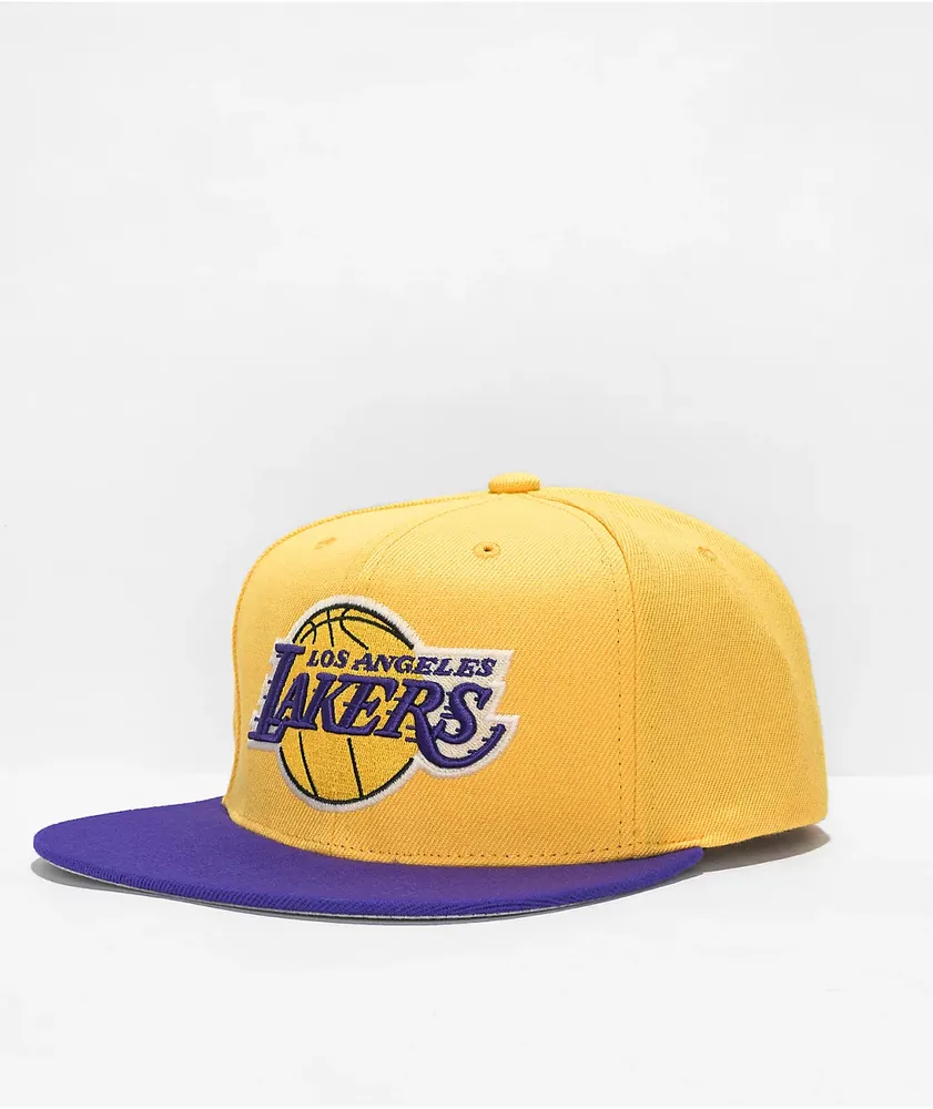 Mitchell & Ness x NBA Lakers Glow Gold Snapback Hat