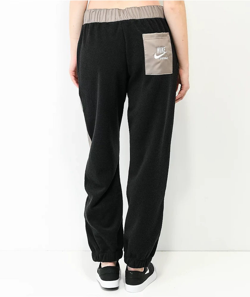 Nike Sportswear Essential Black & Grey Fleece Sweatpants
