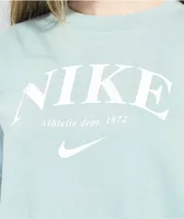 Nike Sportswear Essential Light Blue Crewneck Sweatshirt