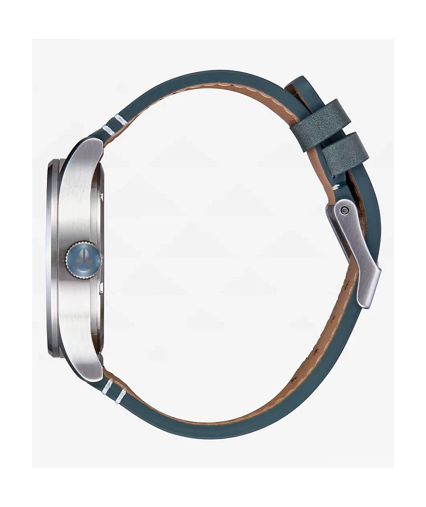 Nixon Sentry Leather, Silver & Dusty Blue Analog Watch