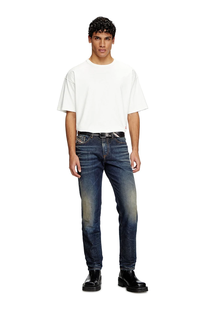 Regular Jeans 2023 D-Finitive 09L22