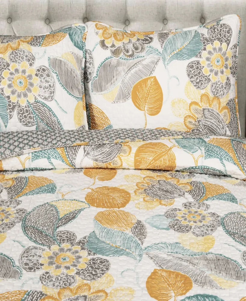 Lush Decor Lovely Leaf 3-Pc Set Quilt Set