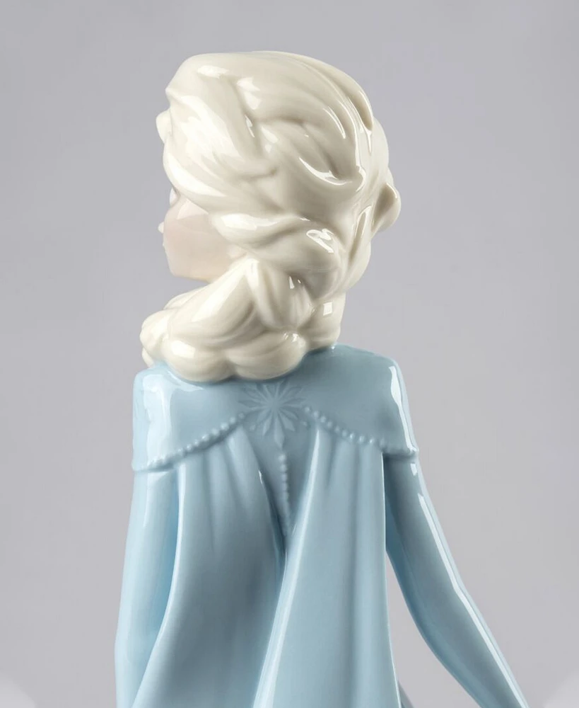 Lladro Collectible Figurine, Elsa