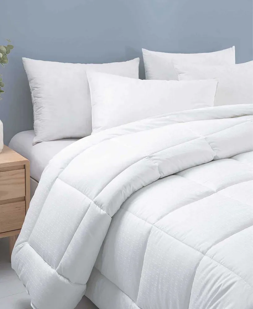 Unikome Year Round Down Alternative Comforter, King