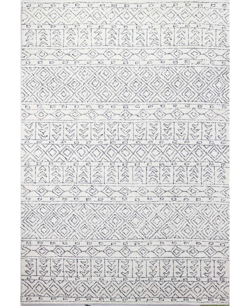 Closeout! Bashian Veneto CL208 3' 6" x 5' 6" Area Rug