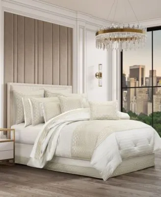 J Queen New York Metropolitan Comforter Sets