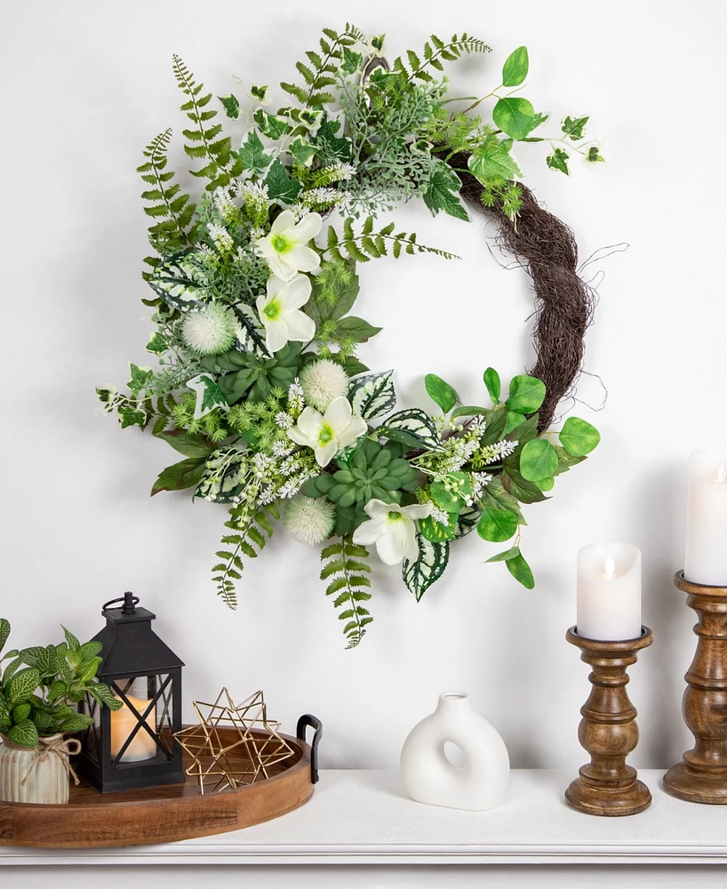 Northlight Hellebores and Ivy Artificial Spring Floral Wreath, 24"