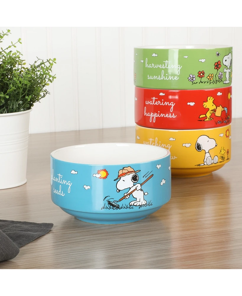Peanuts Snoopy 4 Pack Stackable 5.5" Decorate Stoneware Bowl Set