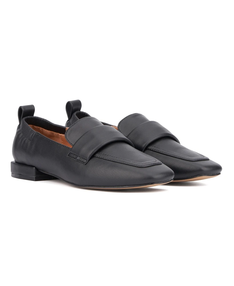 Women's Kamella Loafer Casual Shoe