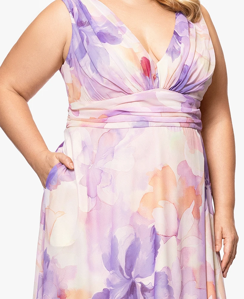 Betsy & Adam Plus Sleeveless V-Neck Floral Dress