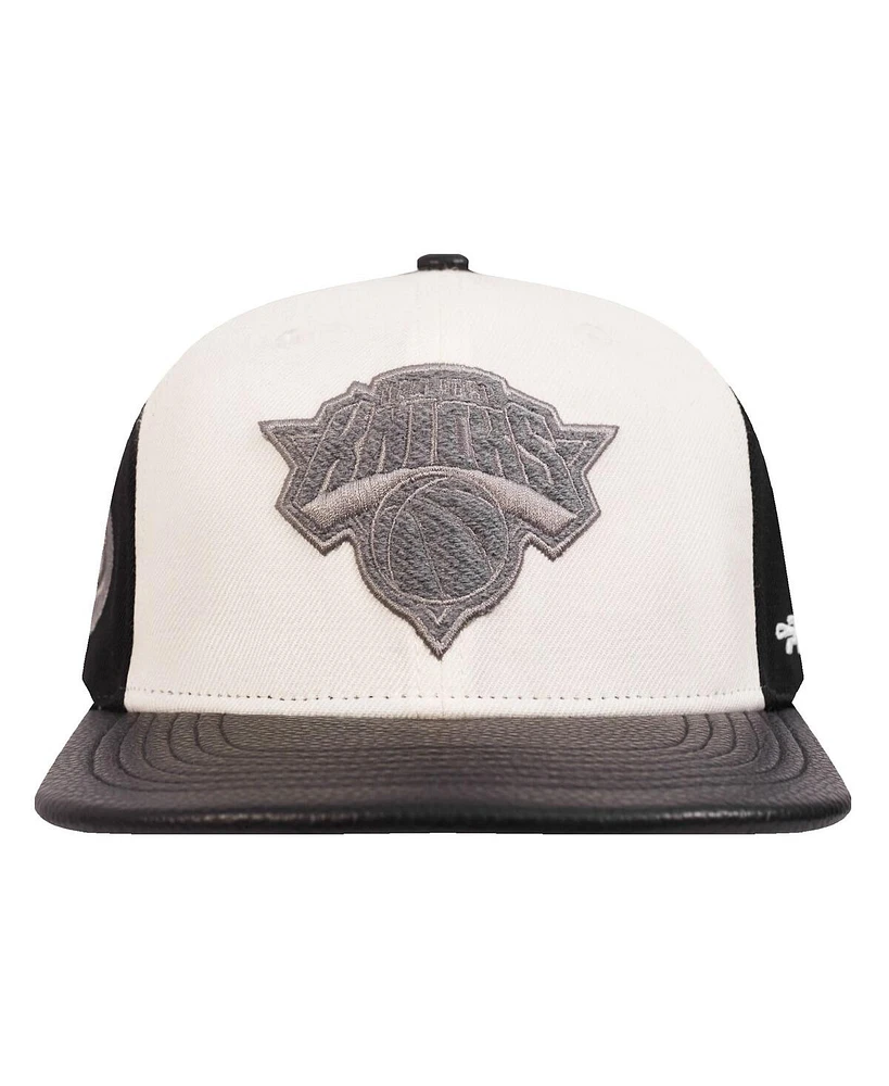 Pro Standard Men's Cream/Black New York Knicks French Terry Snapback Hat