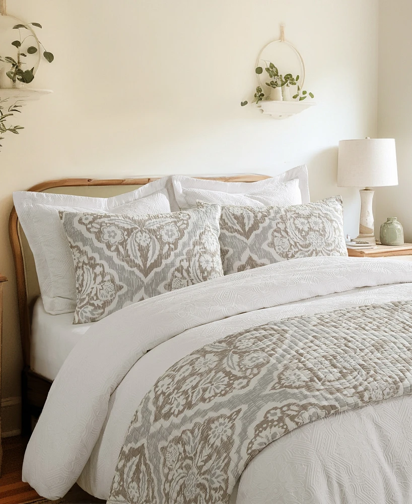 Levtex Matalasse Stitching 3-Pc. Comforter Set, King/California King