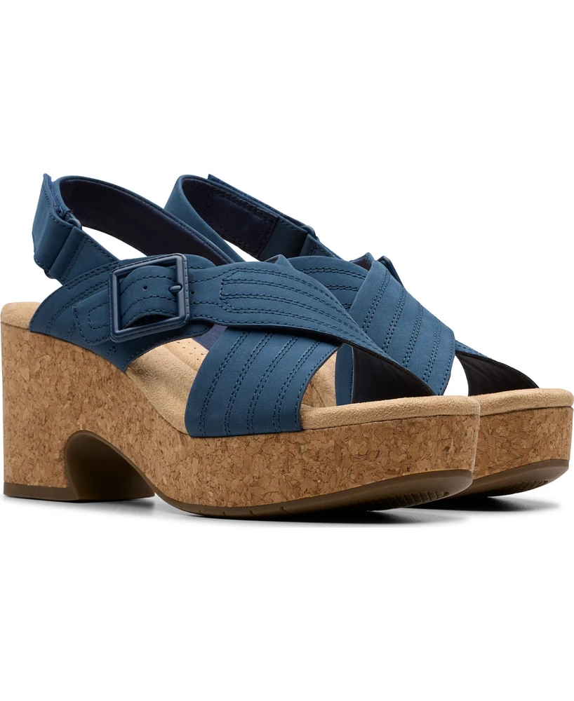 Clarks Collection Women's Nerisa West Wedge Sandals