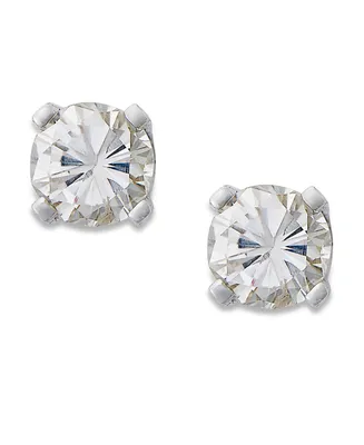 Round-Cut Diamond Stud Earrings 10k White or Yellow Gold (1/5 ct. t.w.)