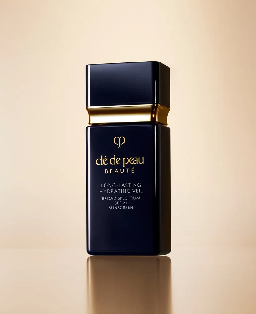 Cle de Peau Beaute Long-Lasting Hydrating Veil Broad Spectrum Spf 21 Sunscreen