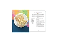 The Unofficial Disney Parks Epcot Cookbook: From School Bread in Norway to Macaron Ice Cream Sandwiches in France, 100 Epcot-Inspired Recipes for Eati