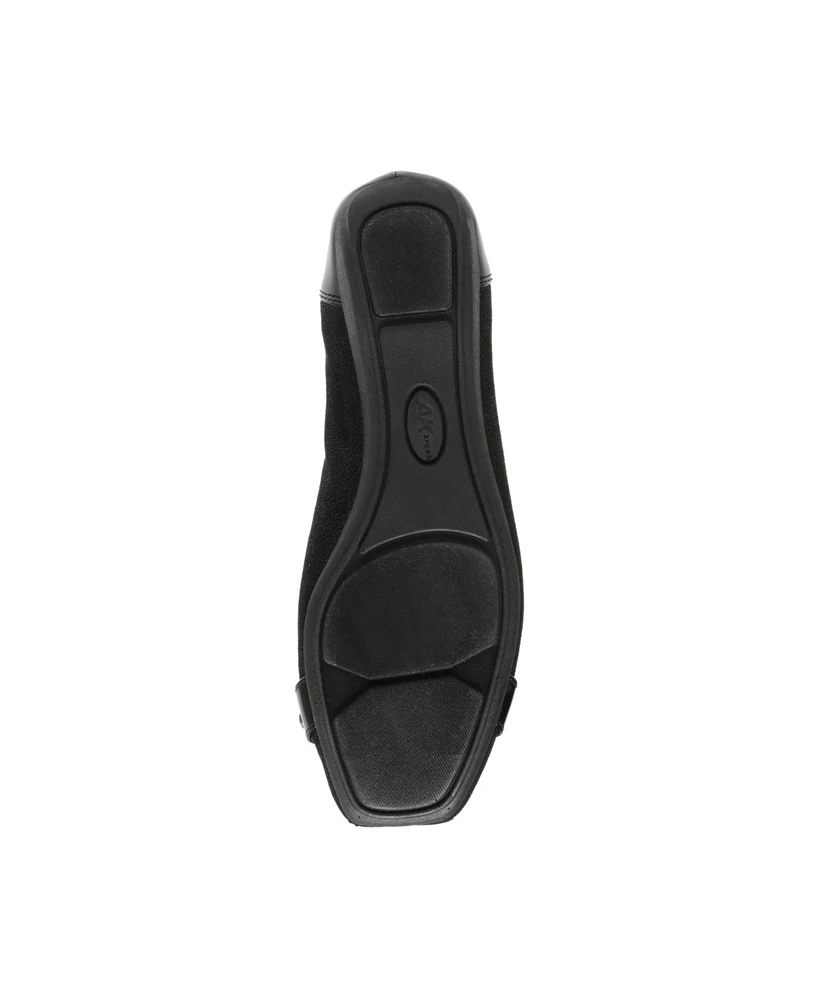 Anne Klein Women's Umeko Snip Toe Ballet Flats
