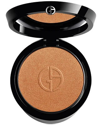 Armani Beauty Limited-Edition Luminous Silk Golden Glow Highlighter