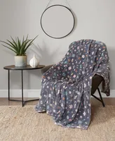 Lucky Brand Floral Tossed Blooms Plush Throw, 50" x 70"