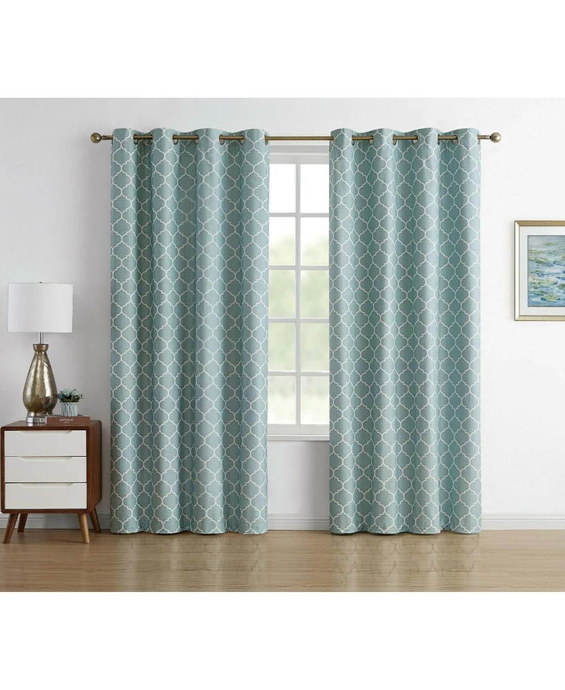 Kate Aurora Chic Living 100% Max Blackout Trellis Clover Thermal Curtains - 52 in. W x 63 L, White