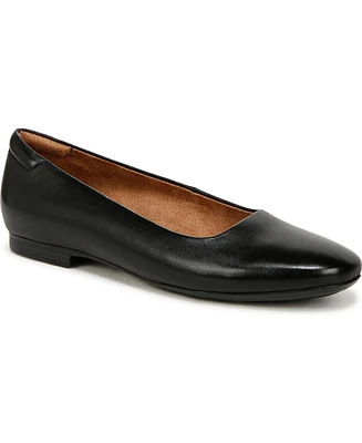 Naturalizer Women's Kelly-Ballet Square Toe Flats
