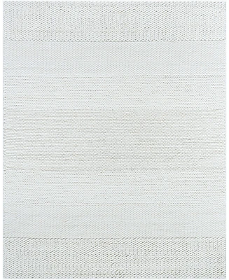 Surya Mae 541321 5'x7'6" Area Rug