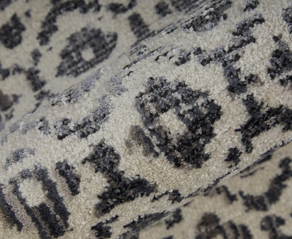 Feizy Kano 3874F 4'3"x6'3" Area Rug