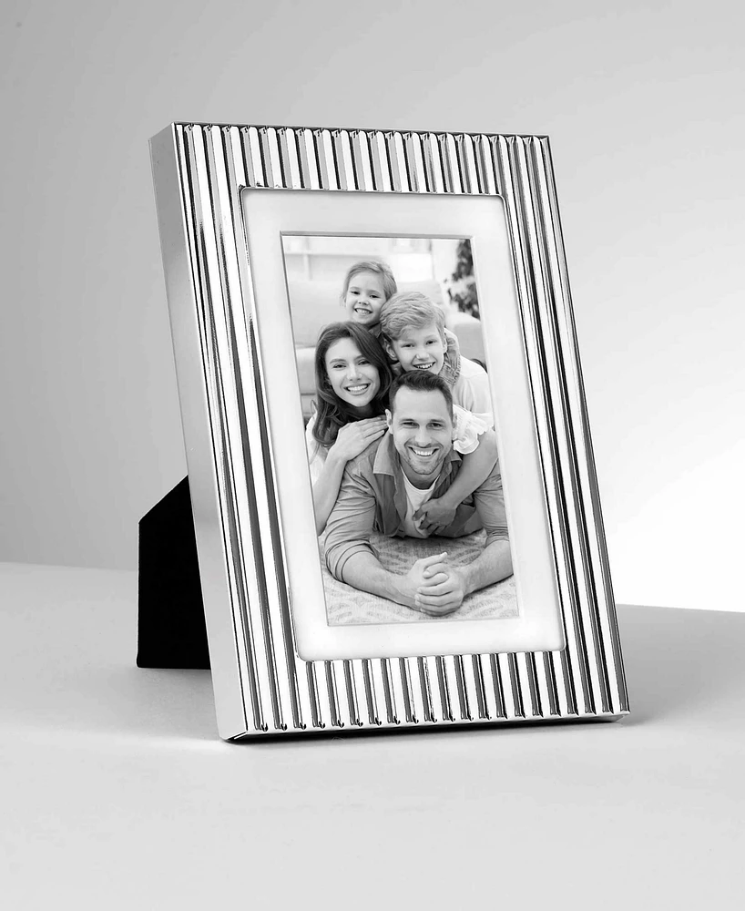 Philip Whitney Kelly Metal Picture Frame, 4" x 6"