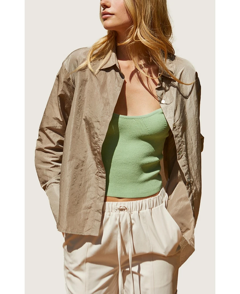 Crescent Women's Sasha Button Up Top