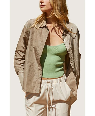 Crescent Women's Sasha Button Up Top