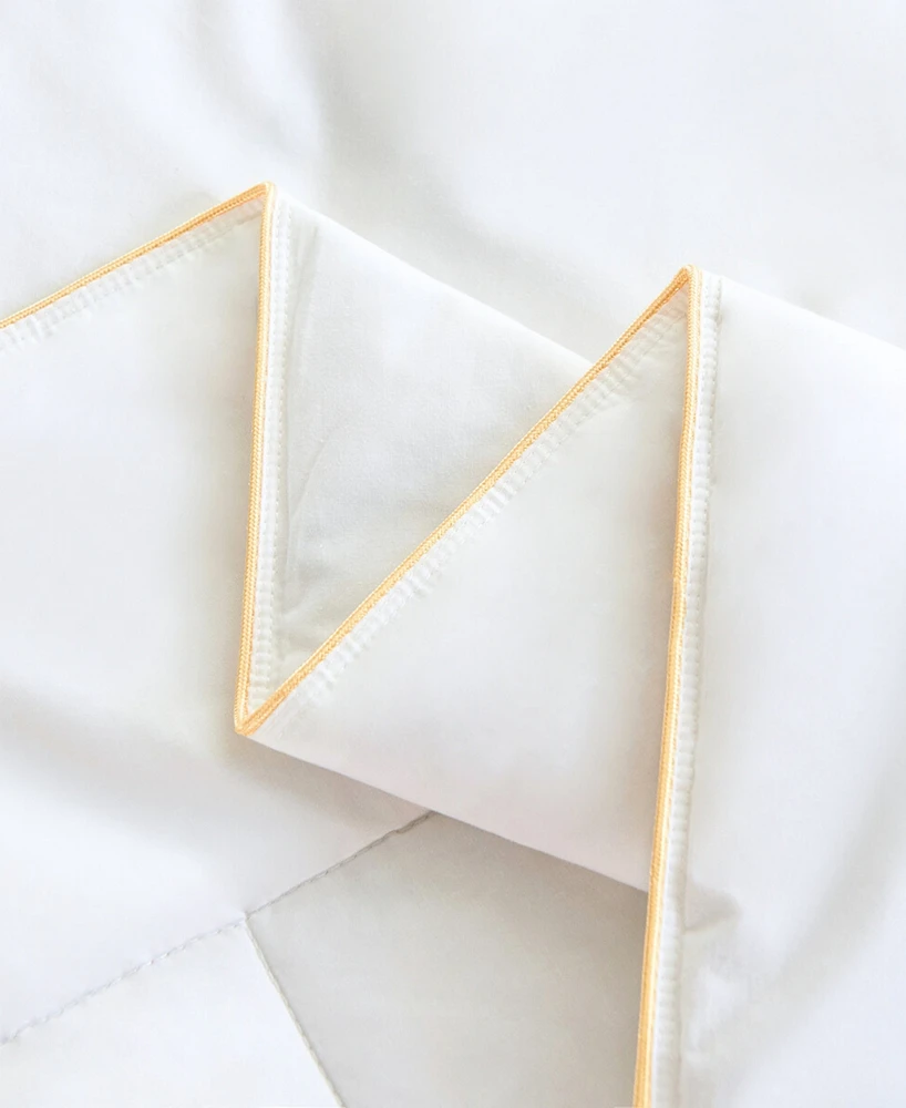 Royal Elite Lightweight Silk Comforter