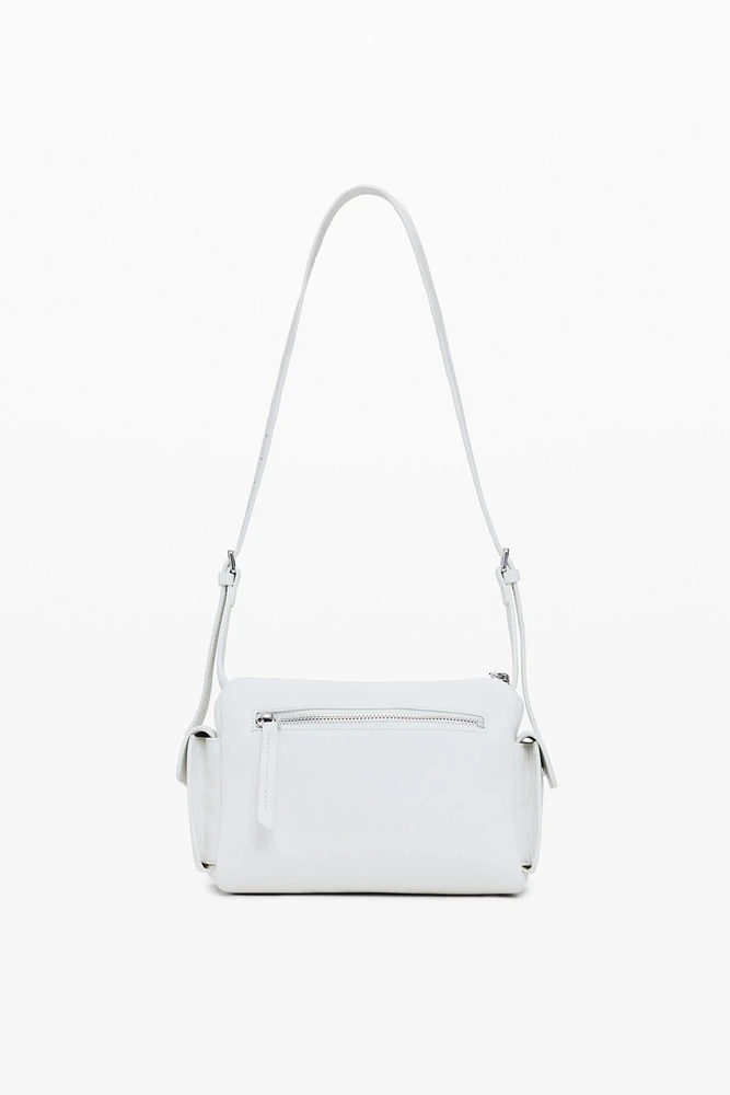 Desigual Women's Small leather bag with pockets