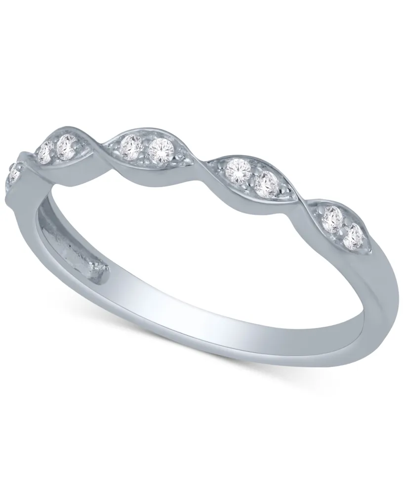 Diamond Scalloped Stackable Band (1/10 ct. t.w.)