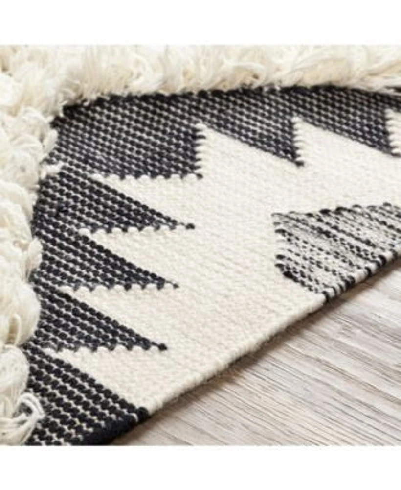 Closeout Livabliss Apache Apa 2303 Black Rug