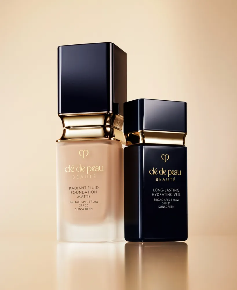Cle de Peau Beaute Long-Lasting Hydrating Veil Broad Spectrum Spf 21 Sunscreen
