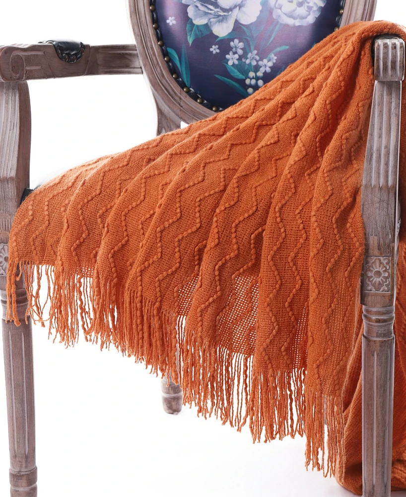 Happycare Textiles Solid Soft Zigzag Lightweight Throw, 60" x 50"