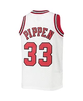 Big Boys Mitchell & Ness Scottie Pippen White Chicago Bulls 1997-98 Hardwood Classics Swingman Jersey