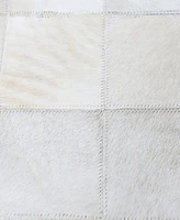 Bashian Cowhide HID44 4' x 6' Area Rug