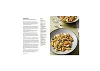 Sundays with Sophie: Flay Family Recipes for Any Day of the Week: A Bobby Flay Cookbook by Bobby Flay